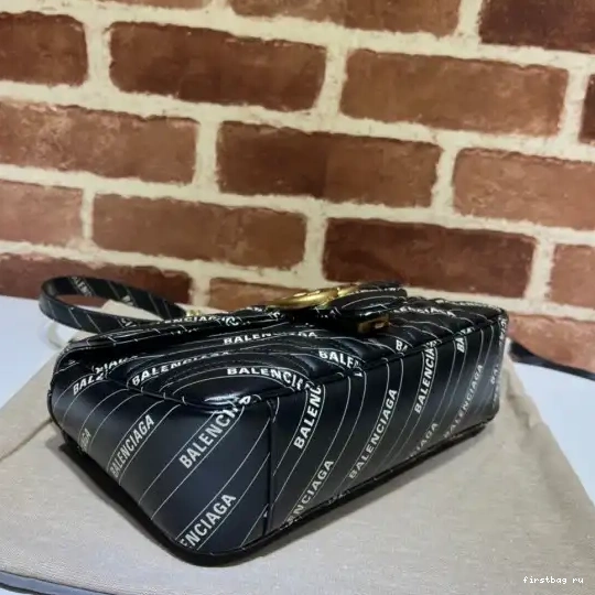First bag ru GUCCI 26CM GG MARMONT 0703